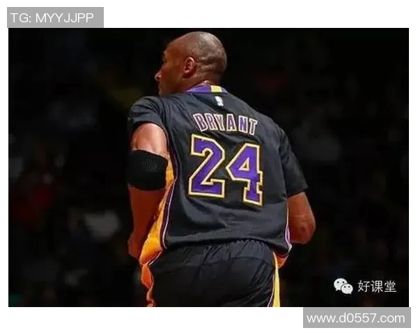 足球运动员退役后的新生活与职业转型探索之路